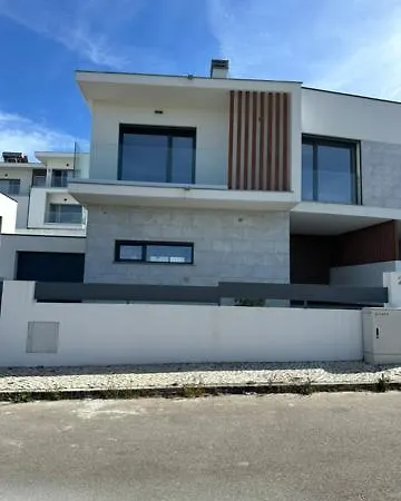 Caparica Villa *