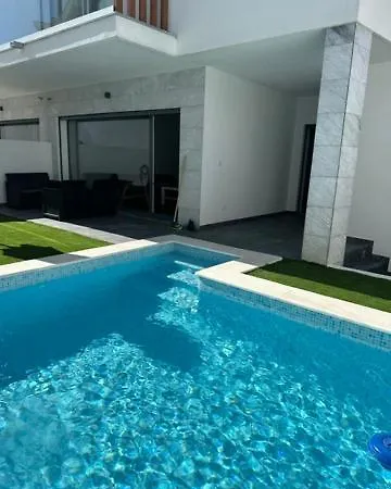 Villa Caparica