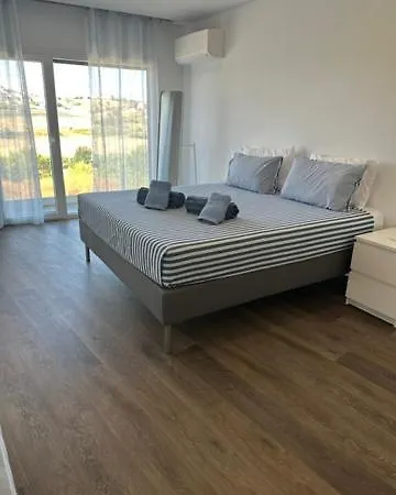 Caparica Villa